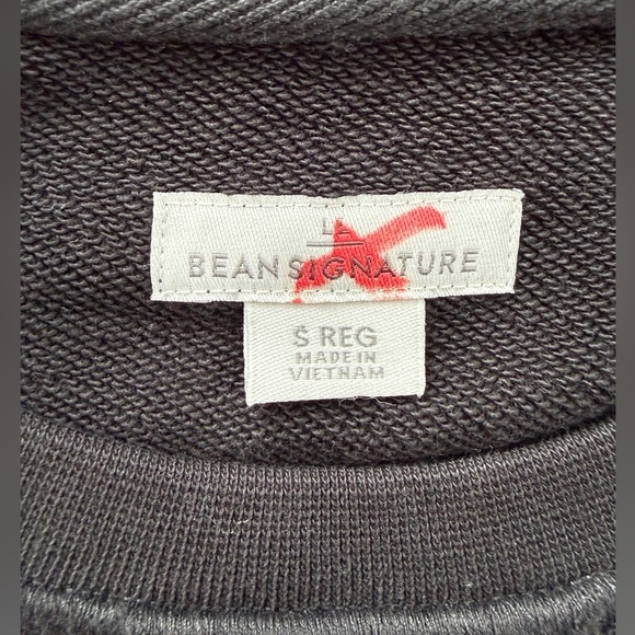 L.L. Bean Signature Camp Sweatshirt. French Terry ~ Size Small ~ Employee Store - Picture 4 of 8
